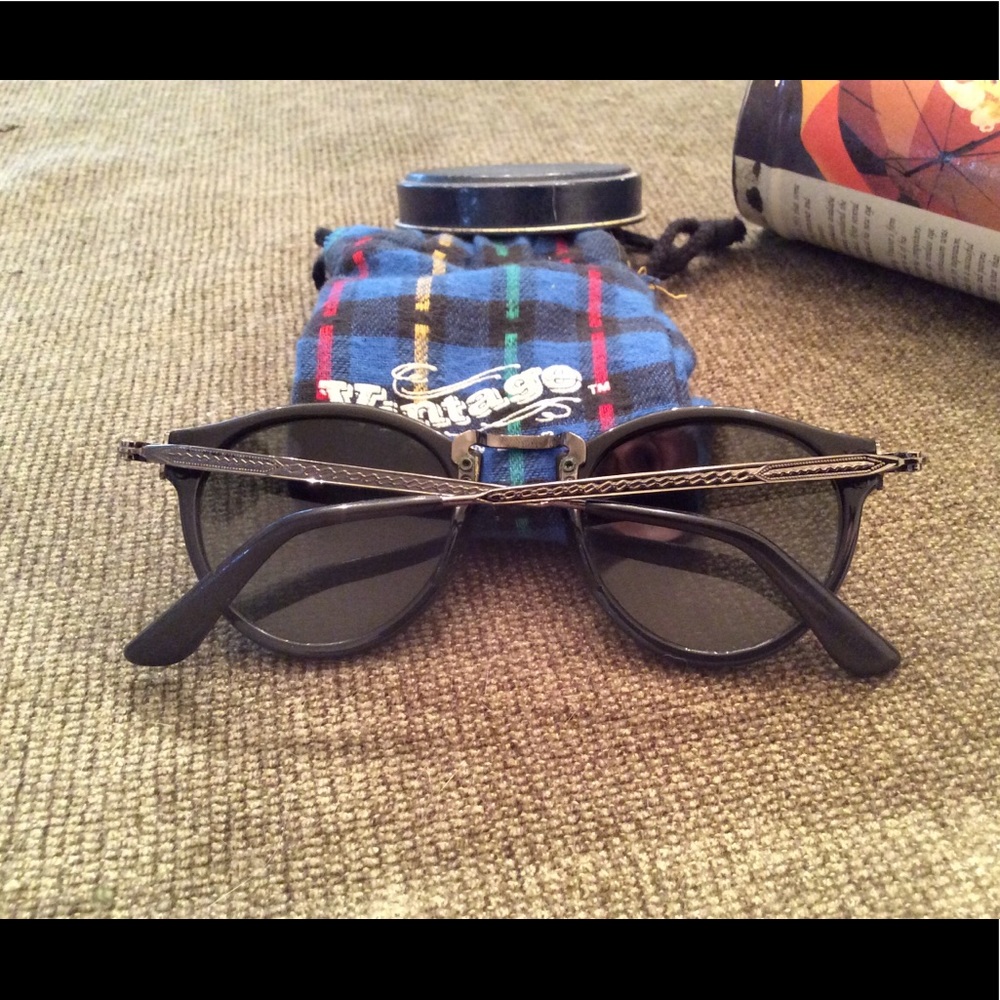 Vintage Eyewear Sunglasses